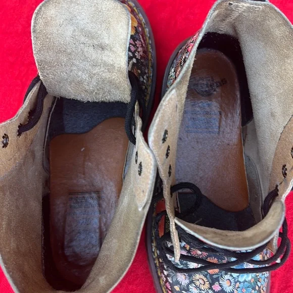🏴󠁧󠁢󠁥󠁮󠁧󠁿 RARE 70’s / 80’s MIE Dr. Martens 6 Eye Colorful Floral Boots UK 4 - Picture 17 of 17